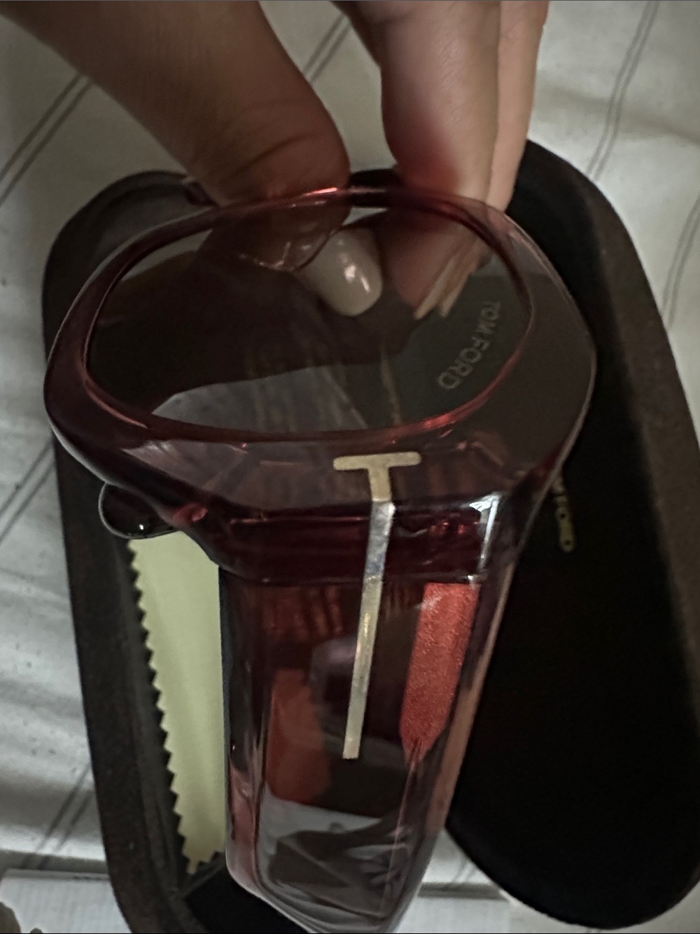 Tom Ford Women's Sunglasses in Burgundy Tortoiseshell - Picture 2 of 5